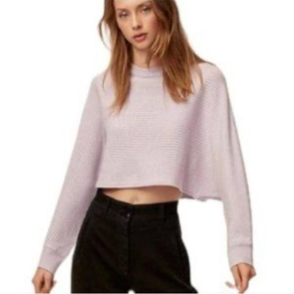 WILFRED FREE x ARITZIA | Lolan Sweater Cropped 100%
Merino Wool Lavender | Small